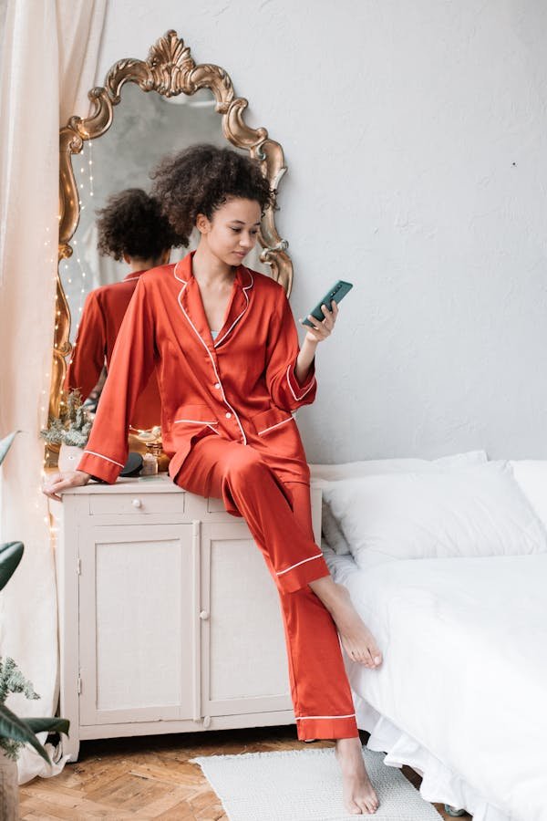 Les essentiels du pyjama femme pour un repos idéal